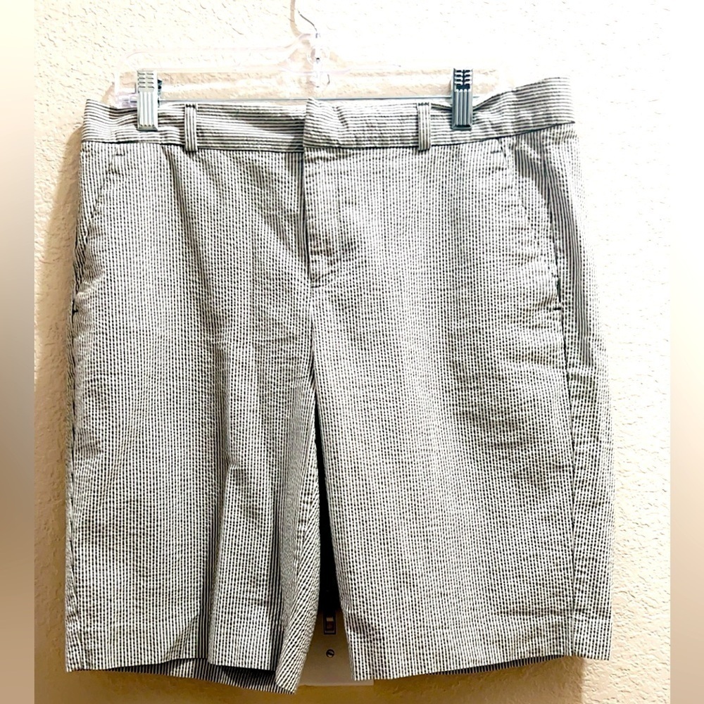 Sz 8 banana republic shorts